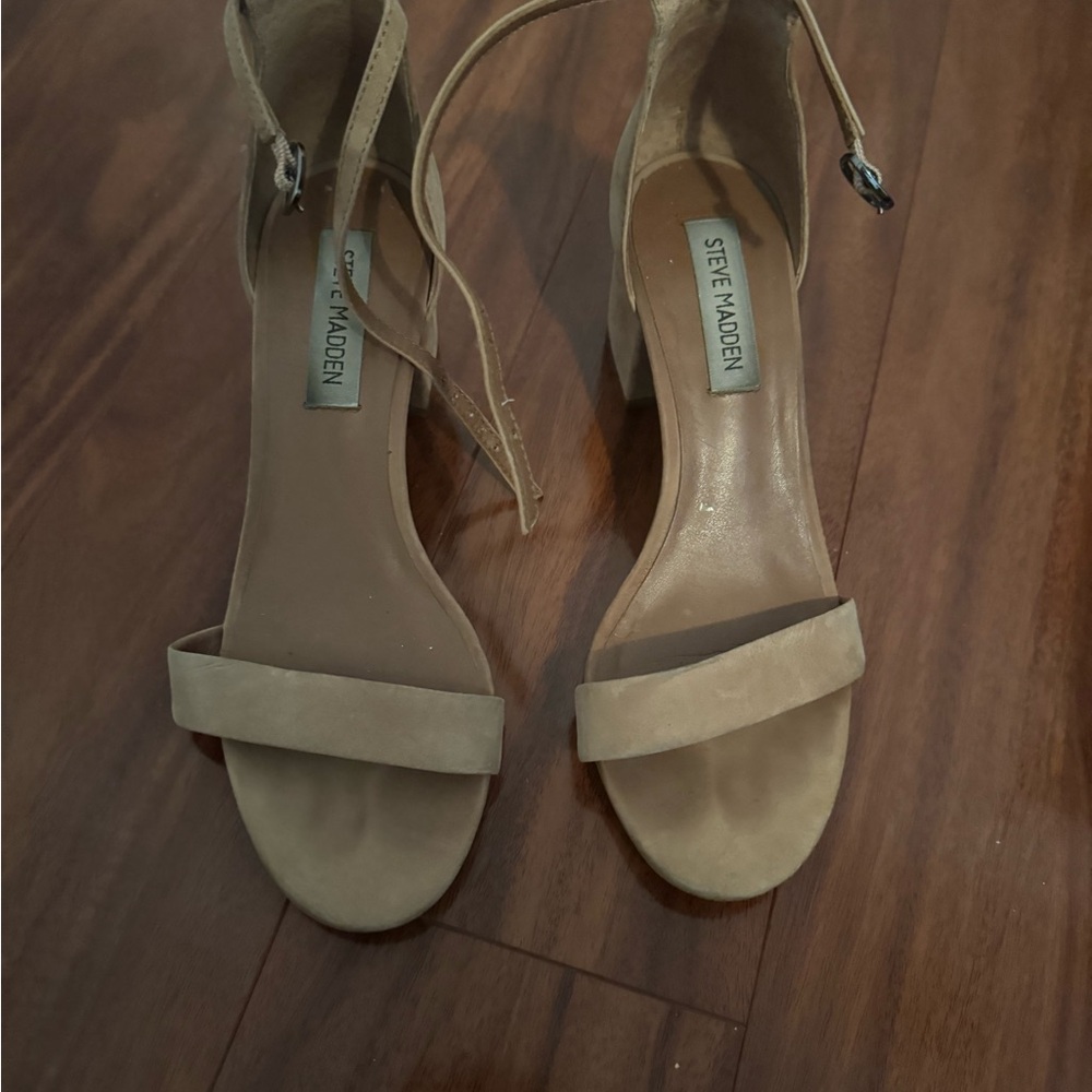 Steve Madden Beige Heeled Sandals